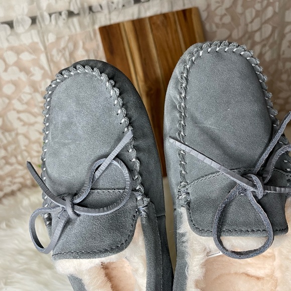 UGG Gray Charcoal Corvin Loafer Slippers size 12 - Picture 5 of 10